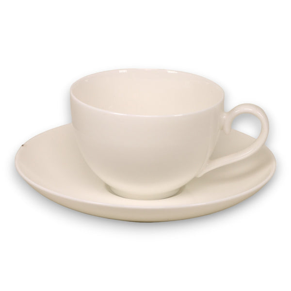 Villeroy & Boch Royal Weiss White Tea Cup and Saucer Set Germany