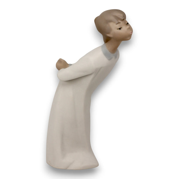 Nao by Lladro Kissing Boy Figurine Matte Finish Hand Made Spain Vintage 1980s
