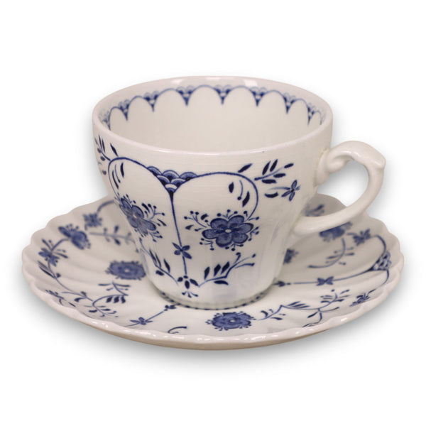 J & G Meakin Copenhagen Tea Cup Saucer Classic Blue White England Vintage 1960's