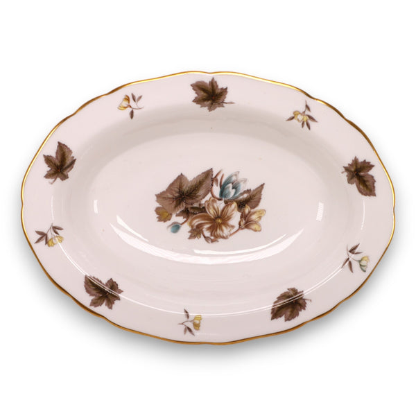 Royal Worcester Dorchester Oval Vegetable Serving Bowl 10.5" Scalloped Z2637