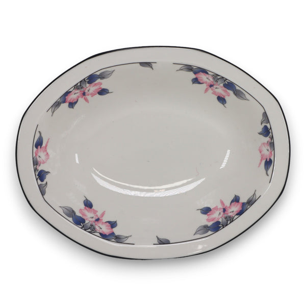 Royal Doulton Bloomsbury 10 1/2" Oval Vegetable Bowl England Vintage 1990's