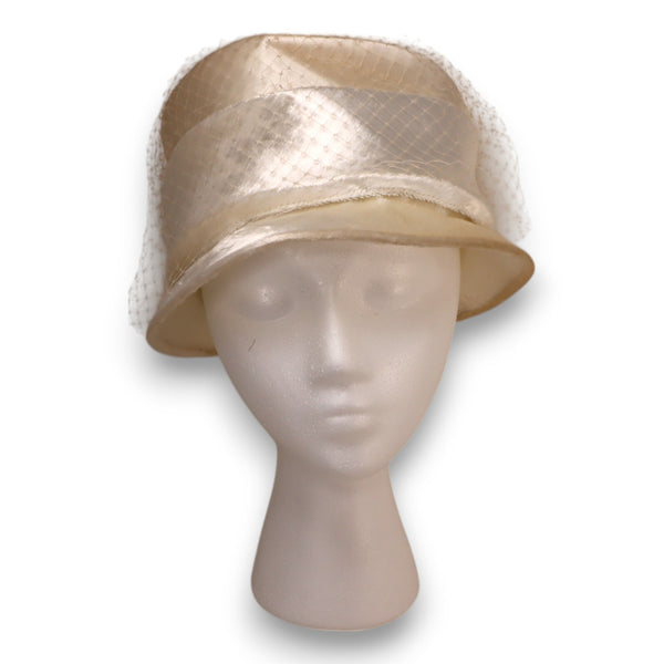 Cream Velvet Netted Satin Cloche Pillbox Vintage Hat 54cm Small Ladies