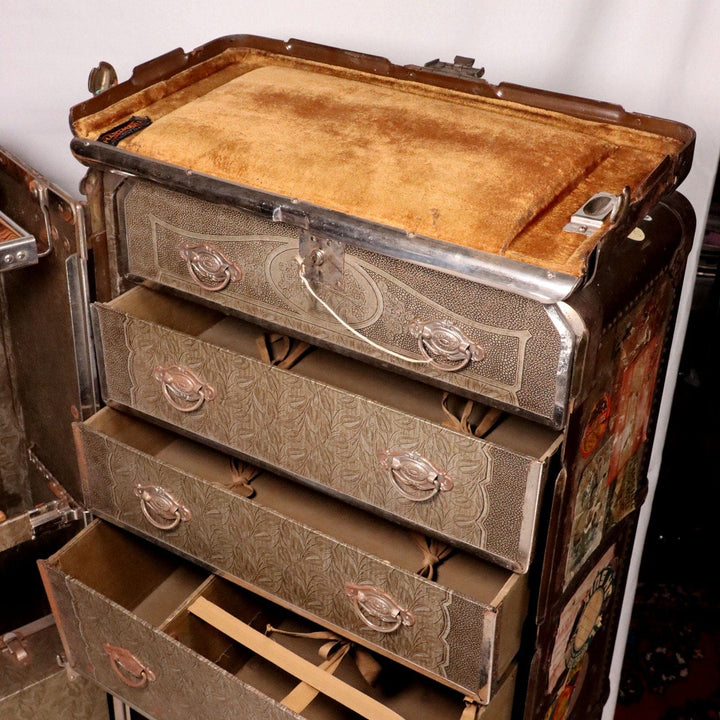 Hartmann Cushion Top Gibraltarized Steamer Trunk Keys Decals Antique 1927 7963