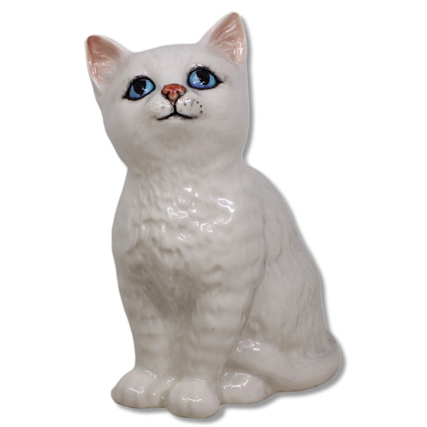 Beswick White 4" Cat Model 1886 Blue Eyes Sitting Figurine England 1960's
